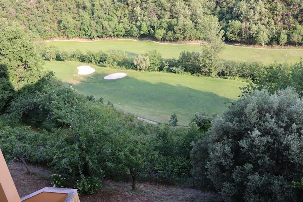 Appartement Dans Un Terrain De Golf, 5 Min De La Mer En Voiture, Parking Gratuit Cogoleto Extérieur photo