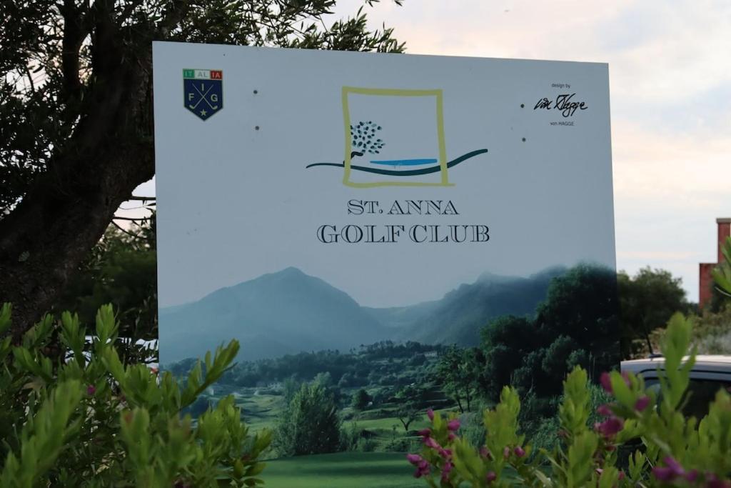Appartement Dans Un Terrain De Golf, 5 Min De La Mer En Voiture, Parking Gratuit Cogoleto Extérieur photo